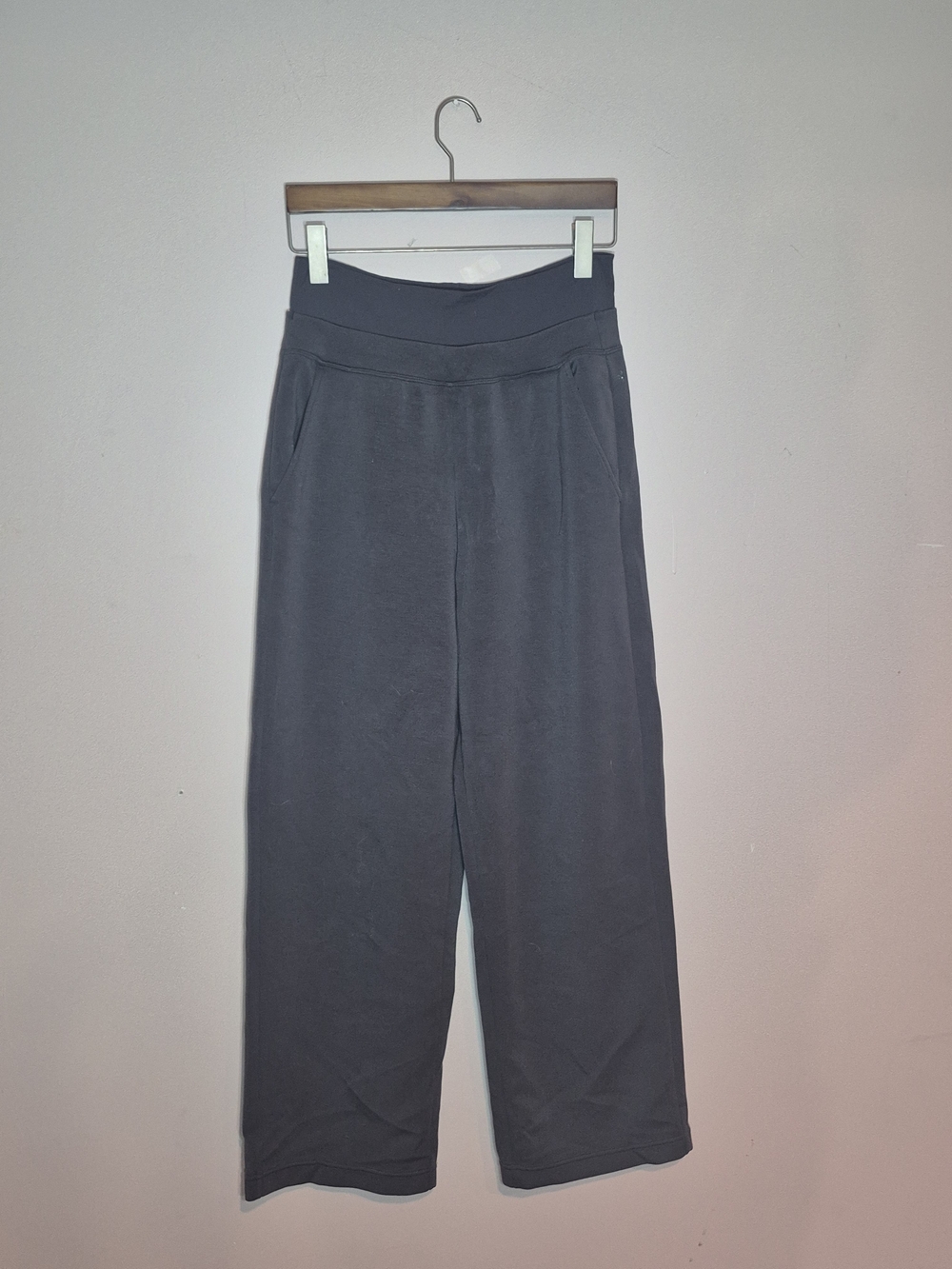 Womens Cozy Wide-Leg Shambala Jogger Pants in Charcoal
